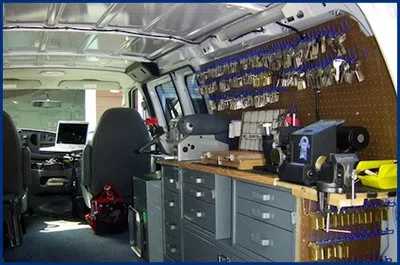 Advantage Locksmith Store Manville, RI 401-249-9264 - 2-mobile-locksmith