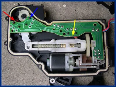 Advantage Locksmith Store Manville, RI 401-249-9264 - 5-locks-repair