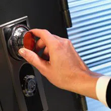 Advantage Locksmith Store Manville, RI 401-249-9264 - sb-com-01